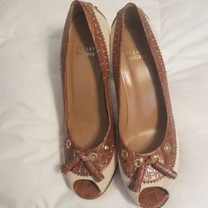 Stuart Weitzman pumps